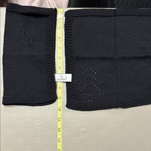 Aspen Black Kitchen Linens Set